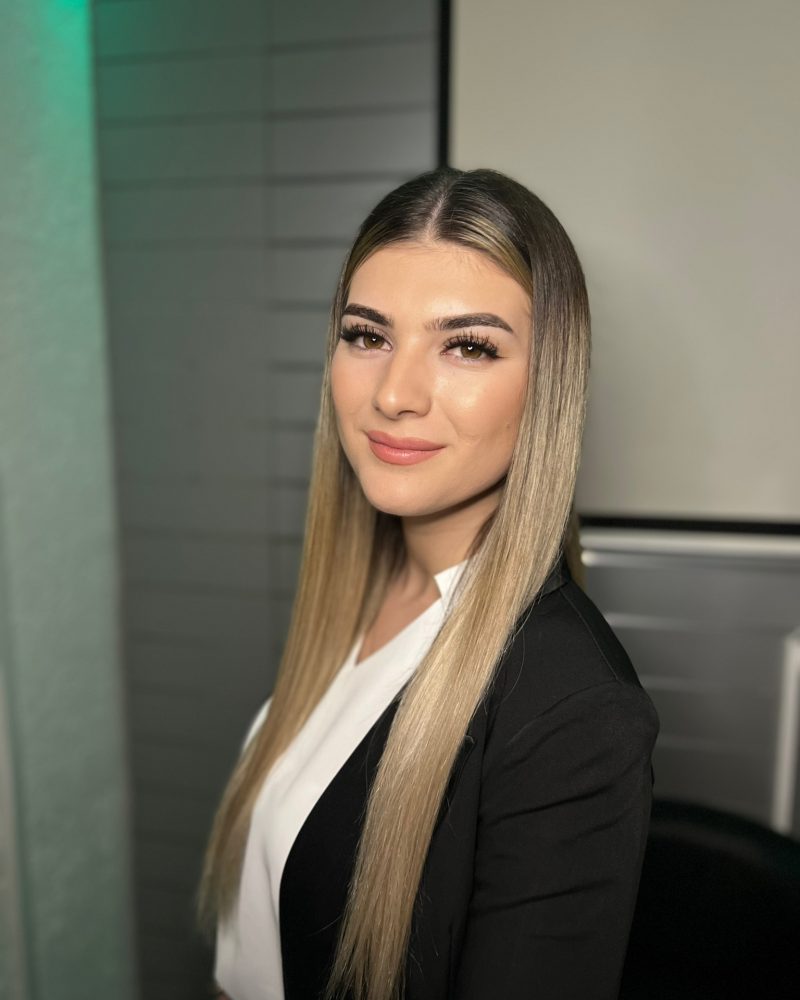 00e6f2d7-1f90-47e3-8fc6-a320d8abad32